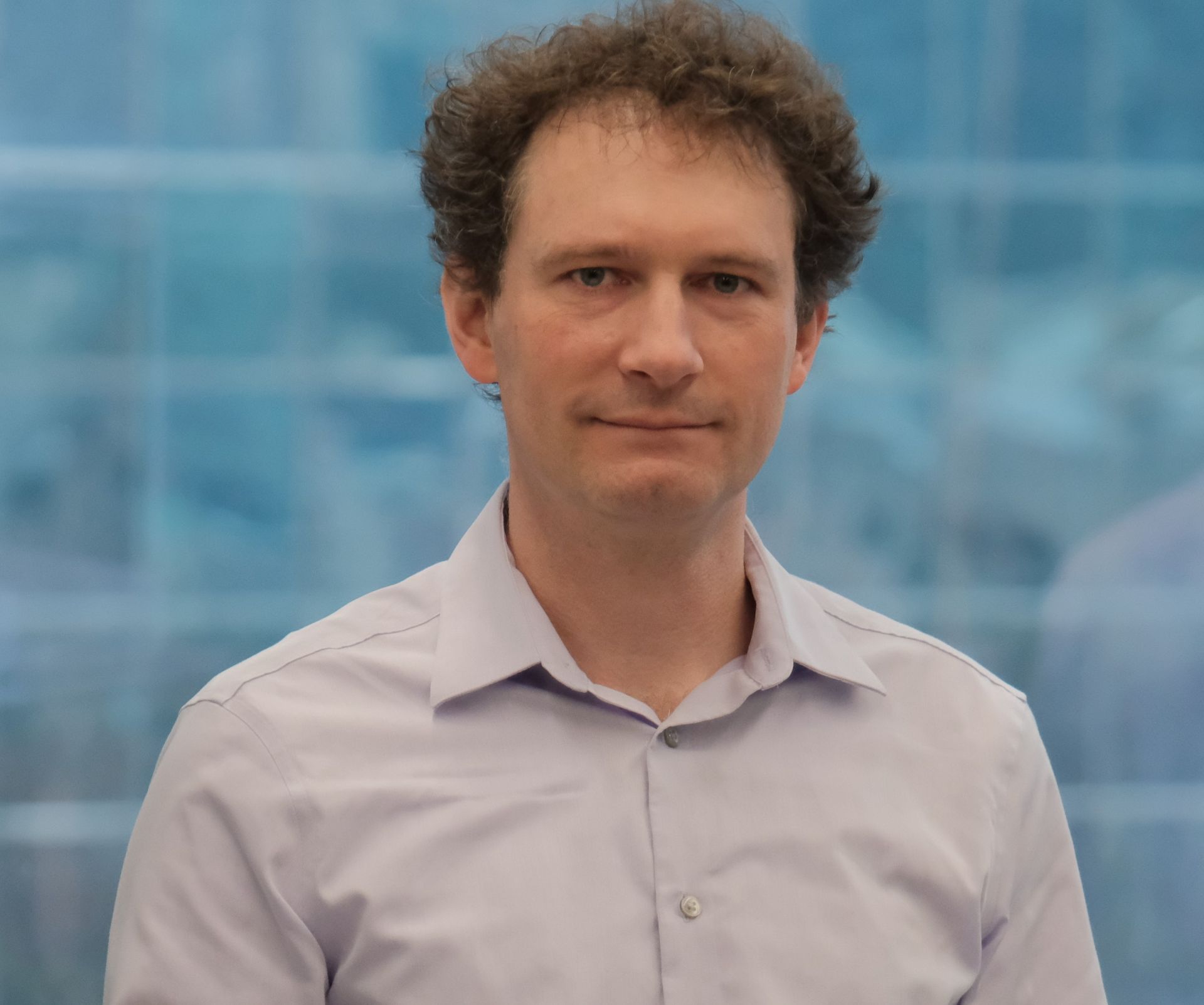 Dr. Ian King